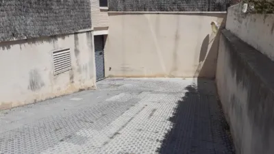 Garaje en venta en Carrer de Torredembarra, 3, Roda de Berà de 4.000 €